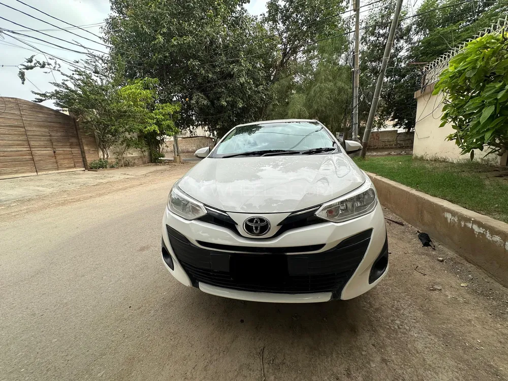 Toyota Yaris Sedan 2021 for Sale in Karachi Image-1
