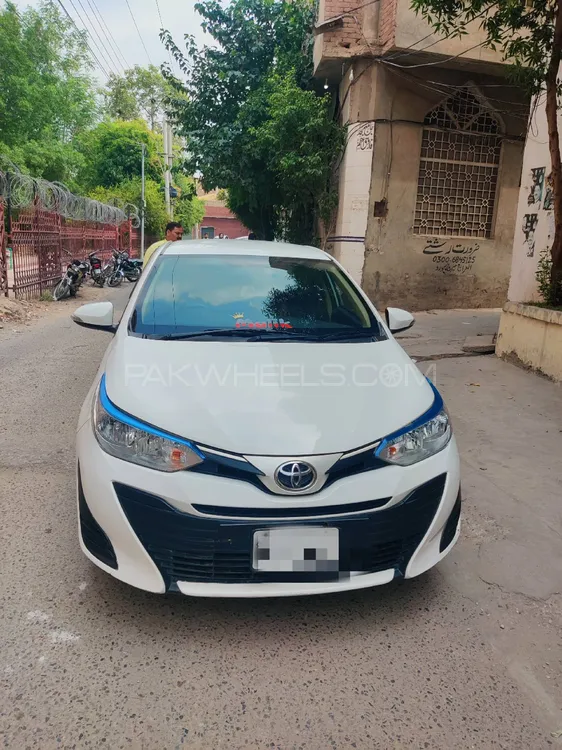 ٹویوٹا یارس سیڈان 2021 for Sale in ملتان Image-1