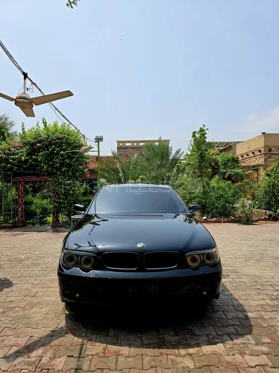 BMW 7 Series 2003 for Sale in Dera ismail khan Image-1
