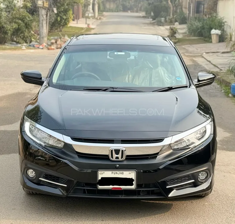 Honda Civic 2021 for Sale in Lahore Image-1