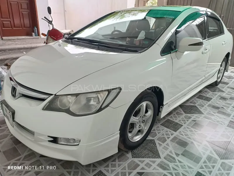 Honda Civic 2010 for Sale in Multan Image-1