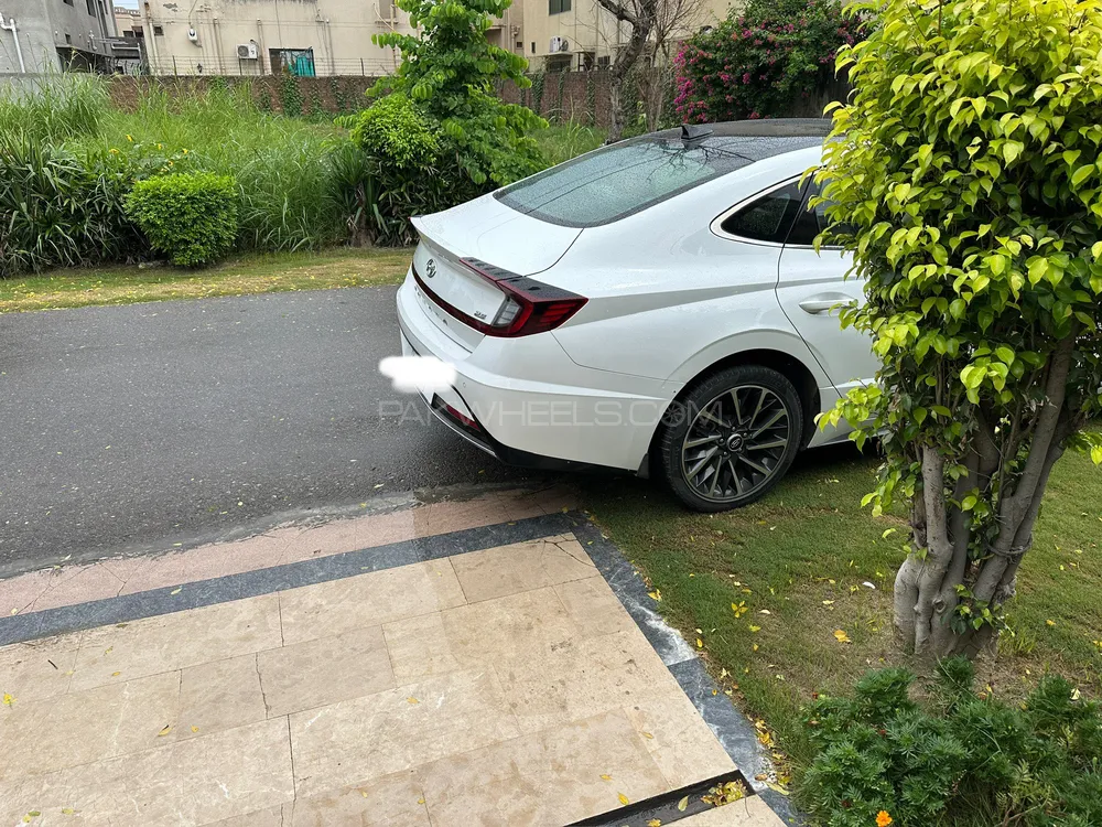 Hyundai Sonata 2021 for Sale in Lahore Image-1