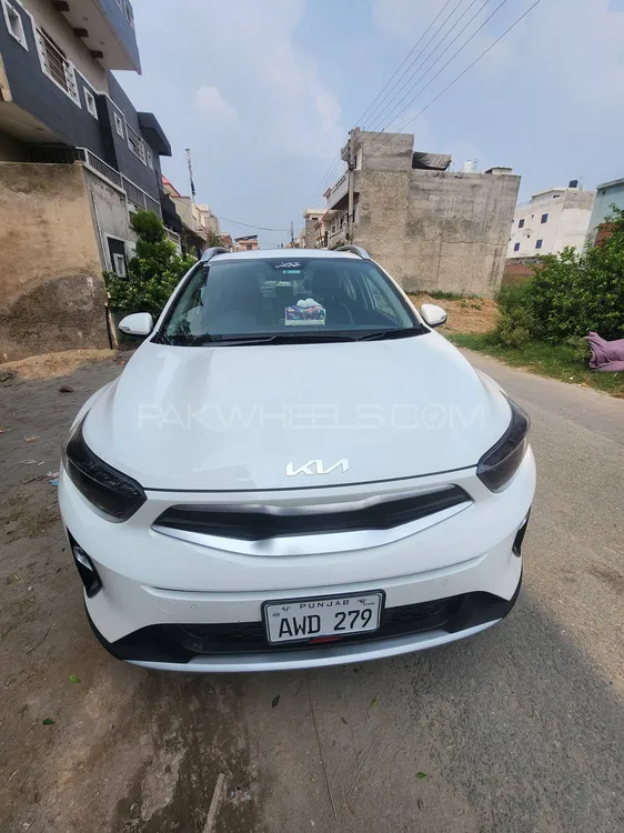 KIA Stonic 2025 for Sale in Lahore Image-1