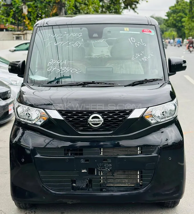 Nissan Roox 2023 for Sale in Lahore Image-1