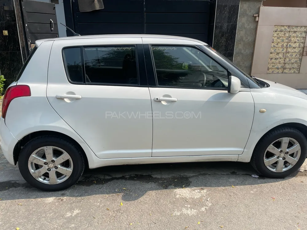 Suzuki Swift 2017 for Sale in Gujranwala Image-1