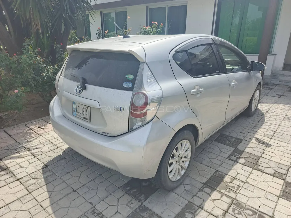 Toyota Aqua 2013 for Sale in Islamabad Image-1