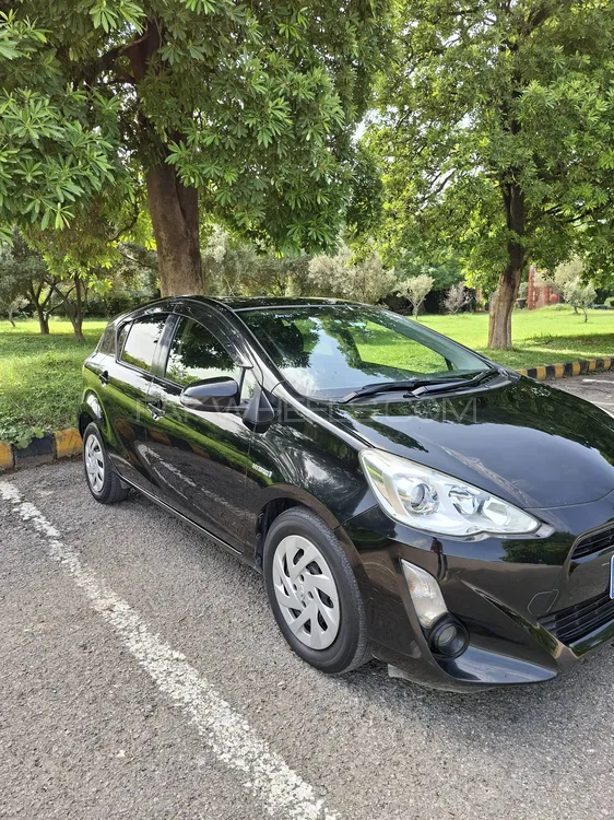 Toyota Aqua 2015 for Sale in Islamabad Image-1