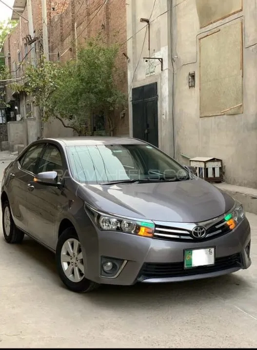 Toyota Corolla 2016 for Sale in Sargodha Image-1