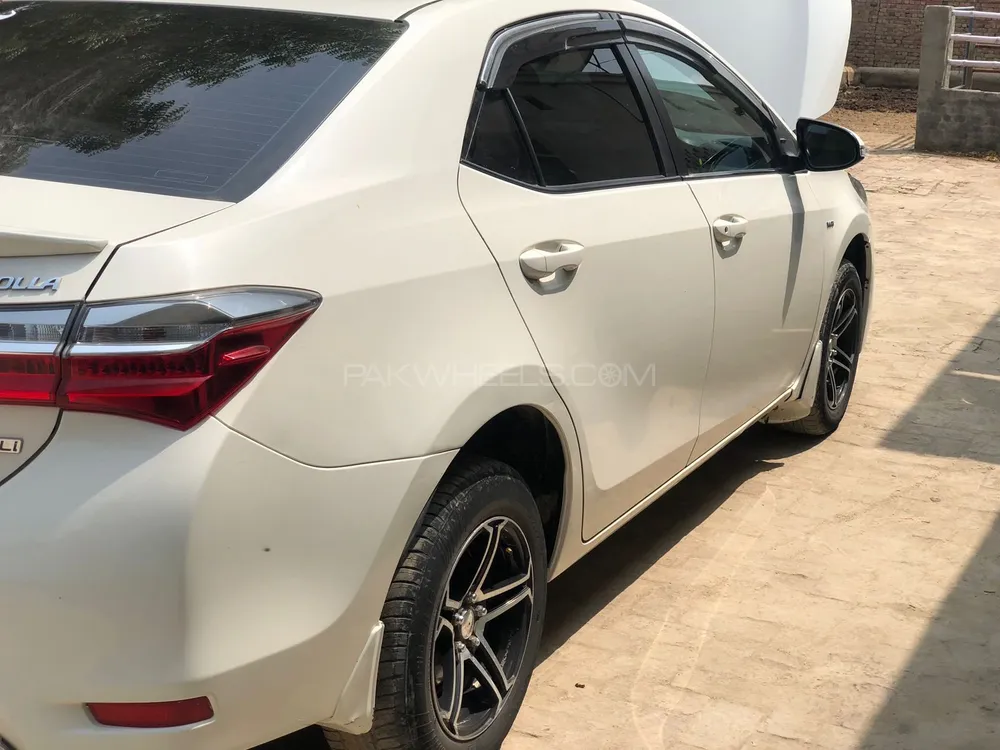 Toyota Corolla 2019 for Sale in Rajanpur Image-1