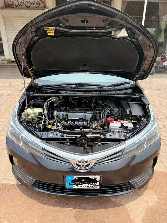 Toyota Corolla 2017 for Sale in Mandi bahauddin Image-1