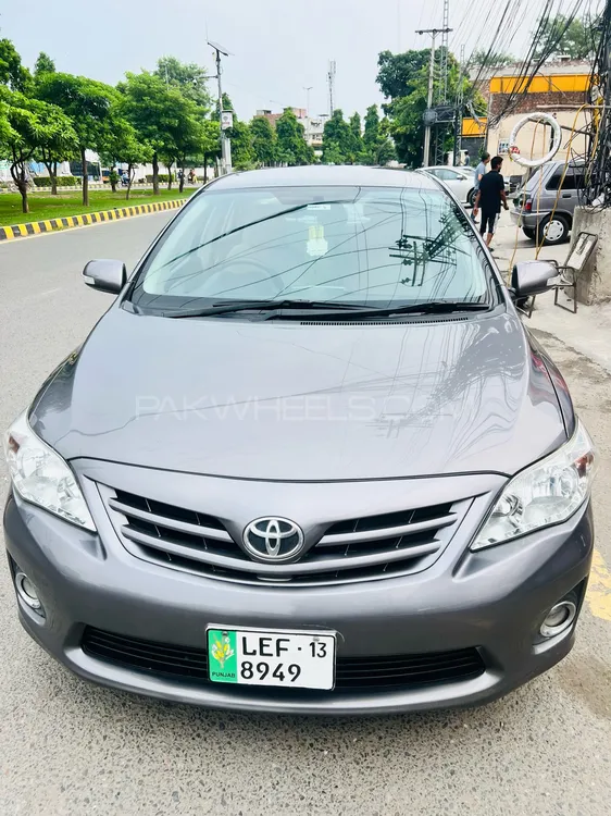 Toyota Corolla 2013 for Sale in Lahore Image-1
