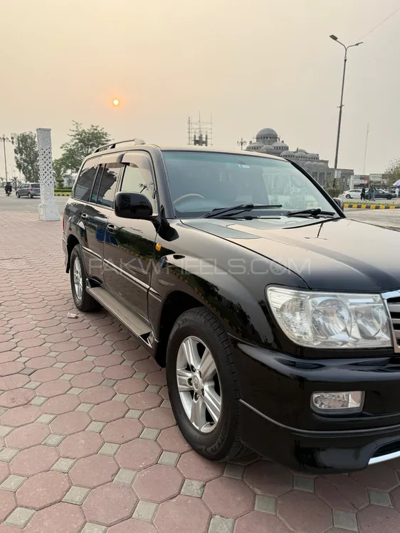 Toyota Land Cruiser 2006 for Sale in Karachi Image-1
