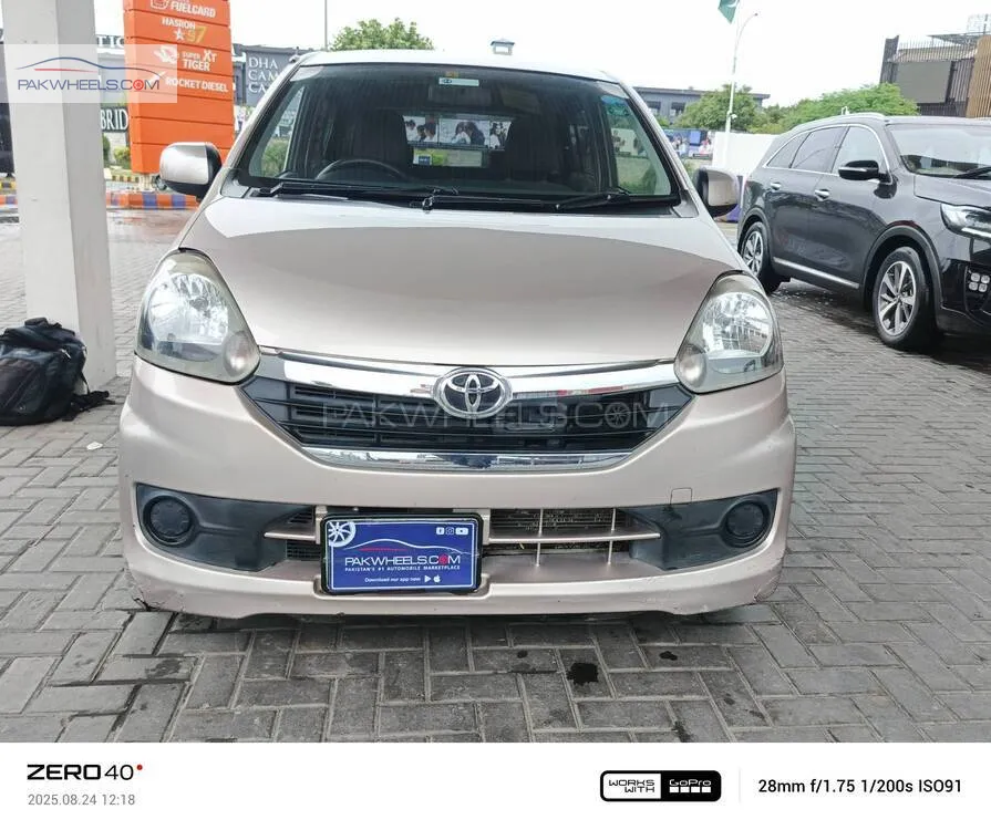 Toyota Pixis Epoch 2017 for Sale in Lahore Image-1