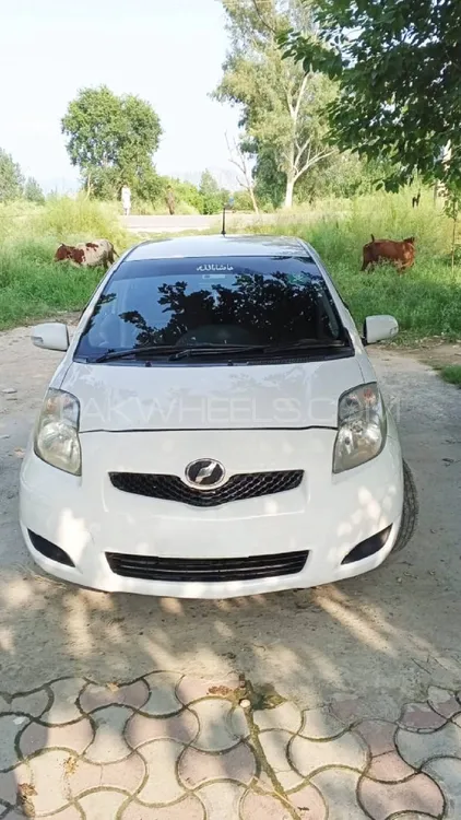 Toyota Vitz 2008 for Sale in Swabi Image-1