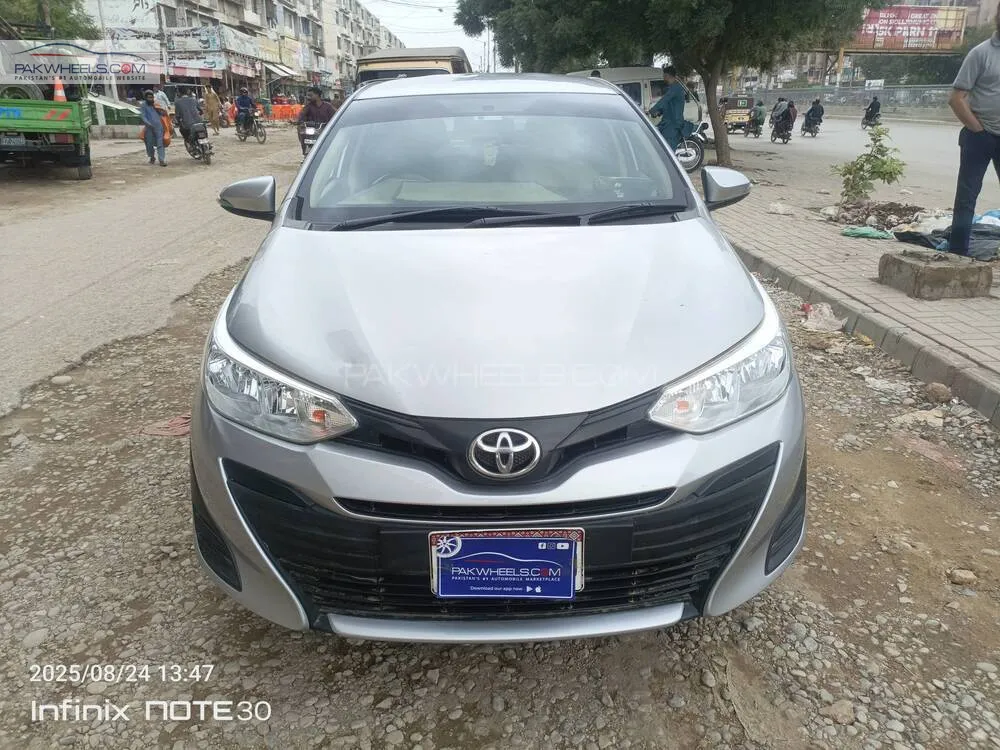 ٹویوٹا یارس سیڈان 2021 for Sale in کراچی Image-1