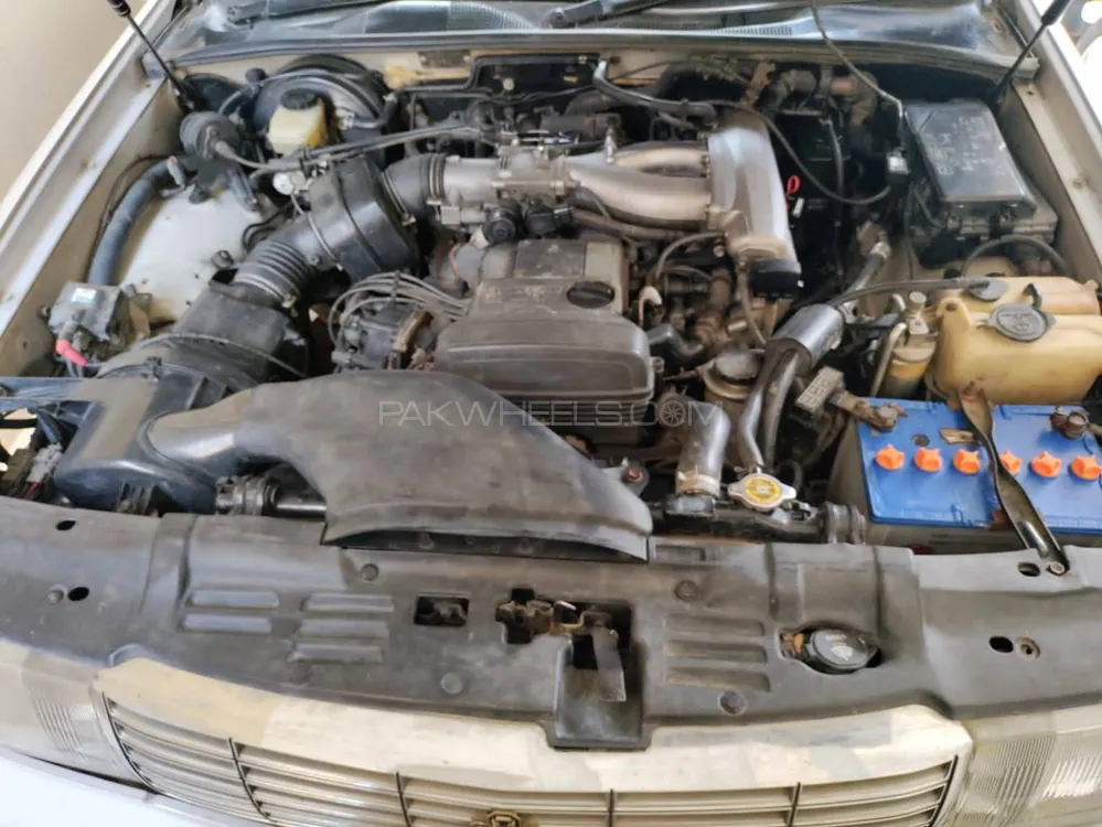 Ford Crown Victoria 1994 for Sale in Chiniot Image-1
