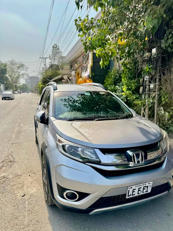 Honda BR-V 2019 for Sale in Lahore Image-1