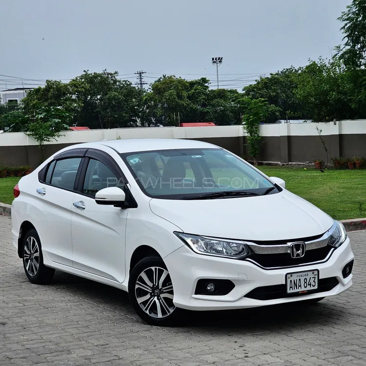 Honda City 2023 for Sale in Lahore Image-1