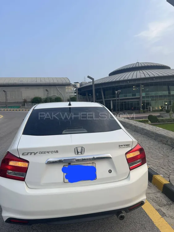 Honda City 2013 for Sale in Islamabad Image-1