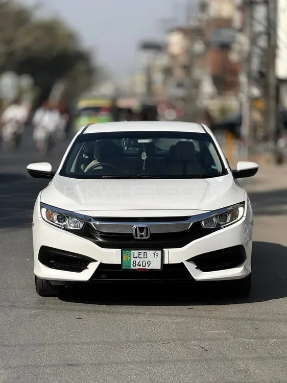 Honda Civic 2019 for Sale in Lahore Image-1