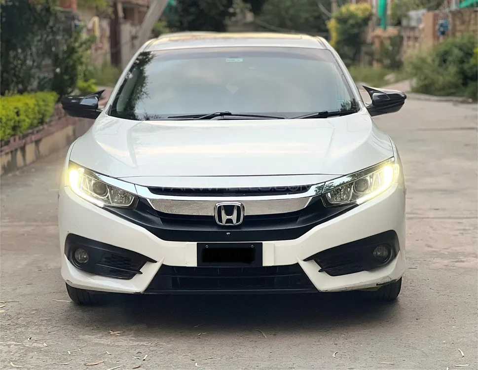 Honda Civic 2018 for Sale in Islamabad Image-1