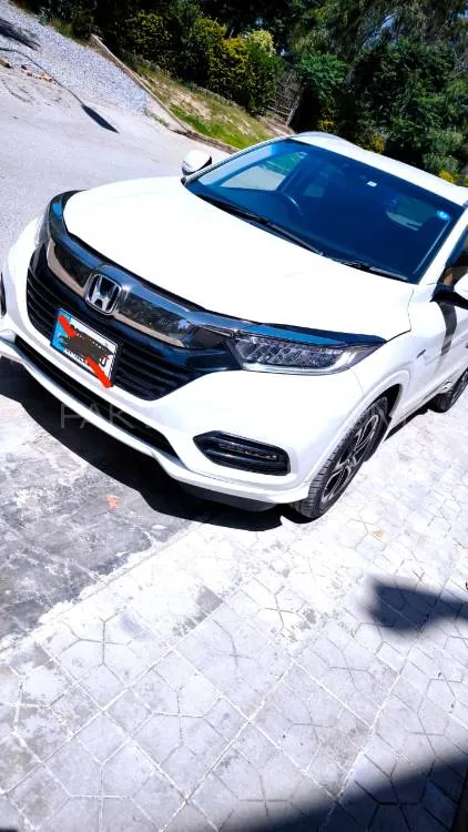 Honda Vezel 2018 for Sale in Peshawar Image-1