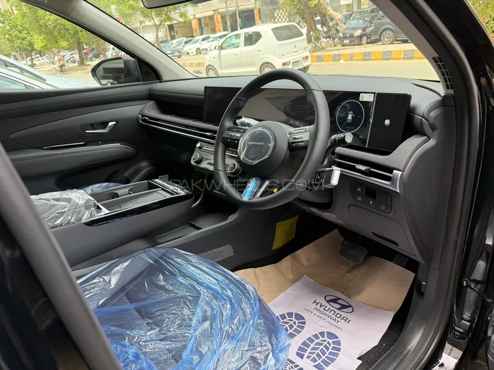Hyundai Tucson 2025 for Sale in Karachi Hyundai Tucson 2025 for Sale in Karachi Image-18