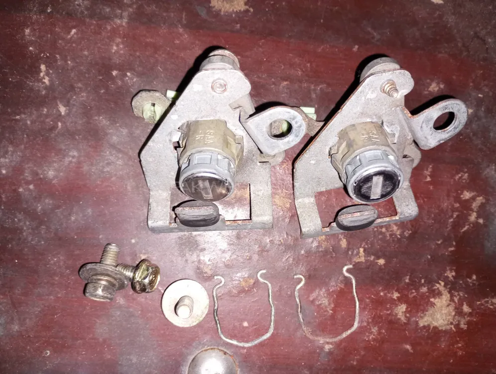Original Honda civic  2004 door locks Image-1