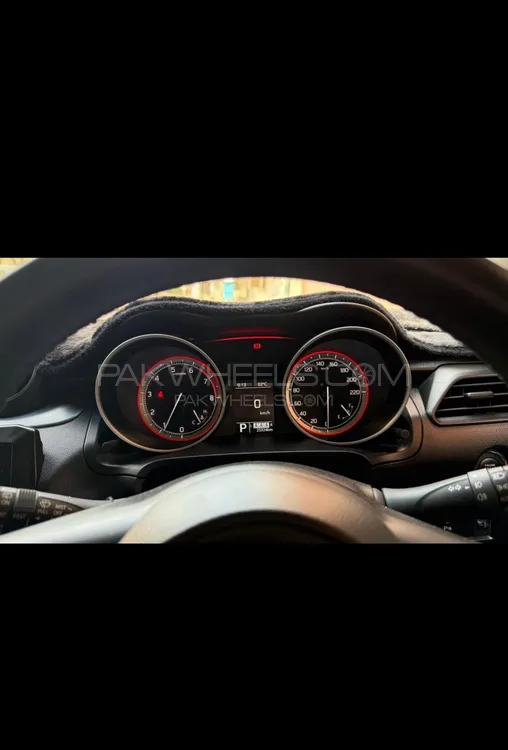 Suzuki Swift 2024 for Sale in Karachi Image-1
