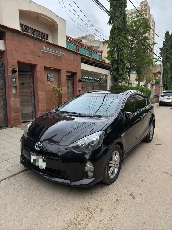 Toyota Aqua 2012 for Sale in Karachi Image-1