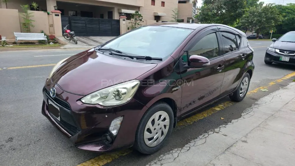 Toyota Aqua 2015 for Sale in Lahore Image-1