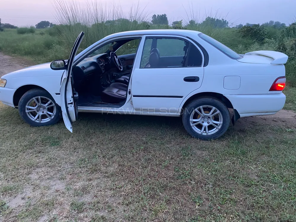 Toyota Corolla 2000 for Sale in Mirpur A.K. Image-1