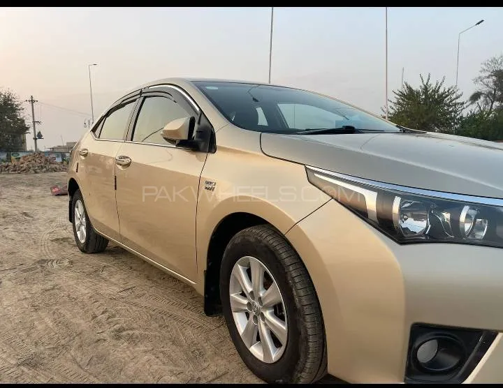 Toyota Corolla 2014 for Sale in Vehari Image-1
