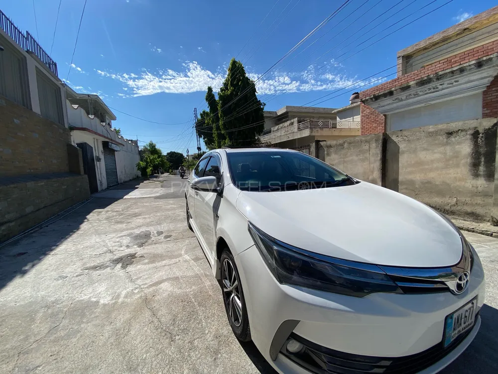 Toyota Corolla 2018 for Sale in Mirpur A.K. Image-1