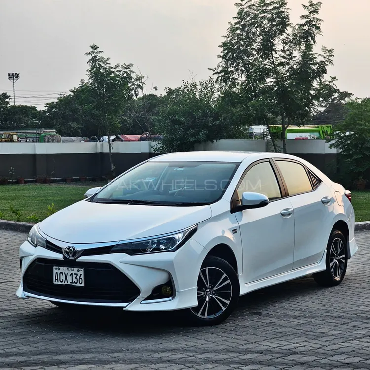 Toyota Corolla 2021 for Sale in Lahore Image-1