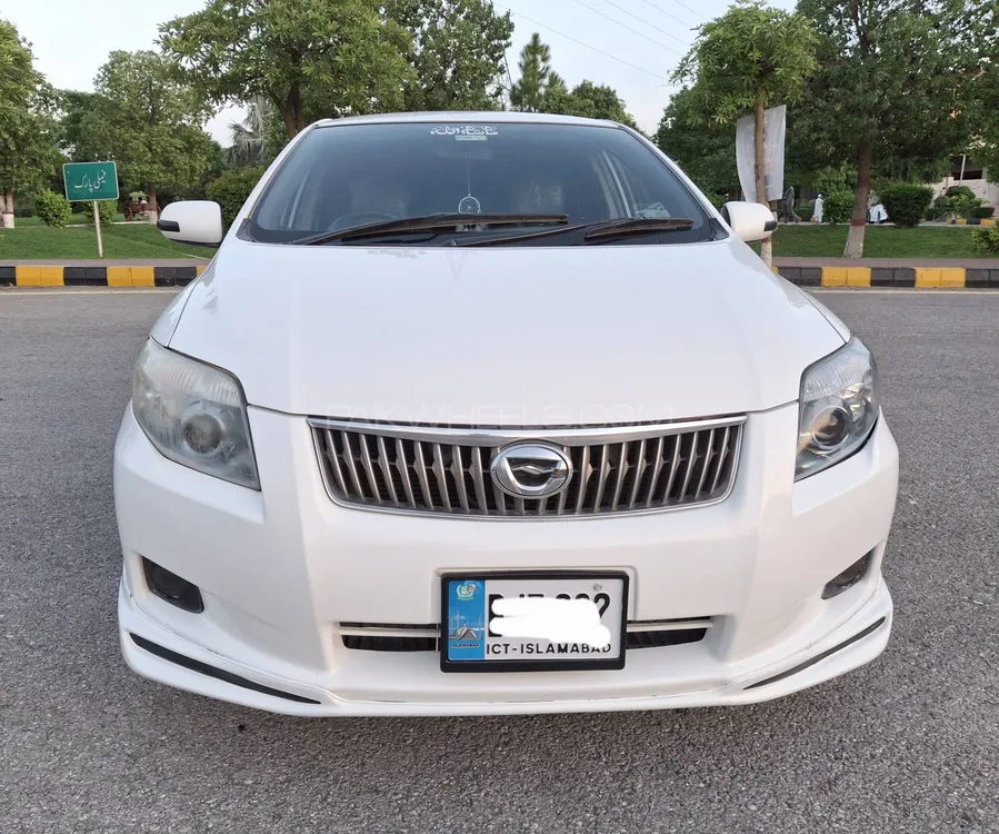 Toyota Corolla Axio 2007 for Sale in Islamabad Image-1