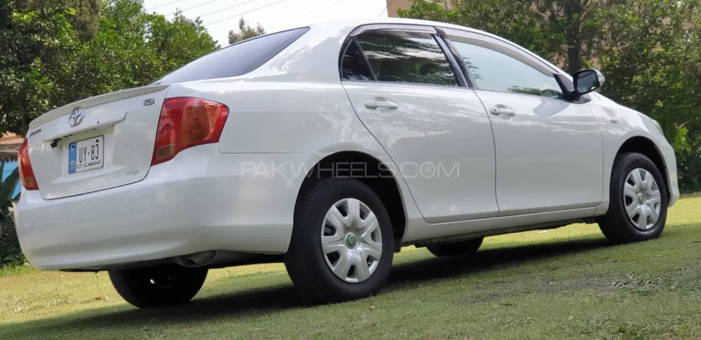 Toyota Corolla Axio 2007 for Sale in Islamabad Image-1