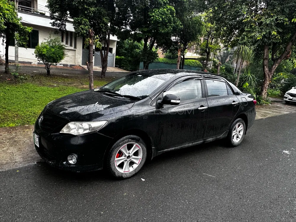 Toyota Corolla 2010 for Sale in Lahore Image-1