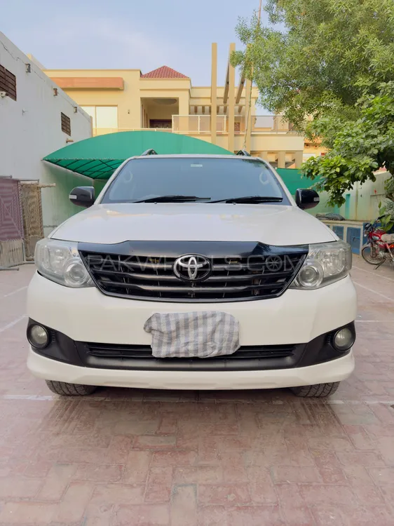 Toyota Fortuner 2013 for Sale in Multan Image-1