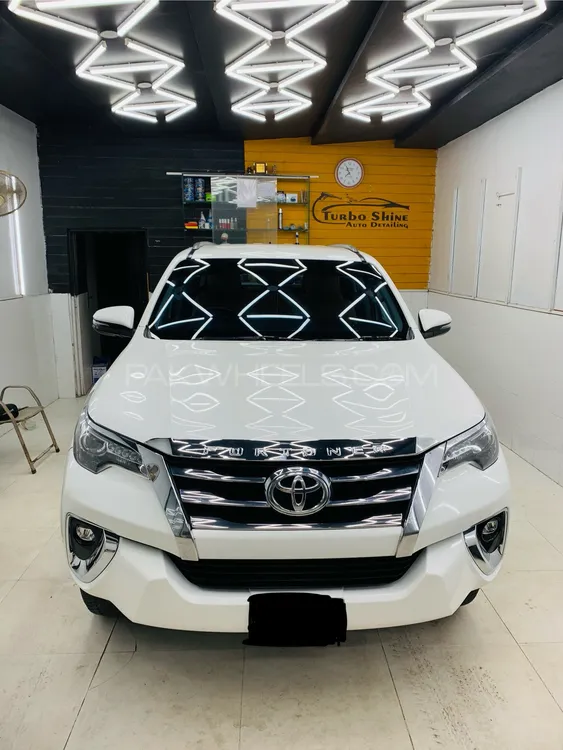 Toyota Fortuner 2020 for Sale in Peshawar Image-1