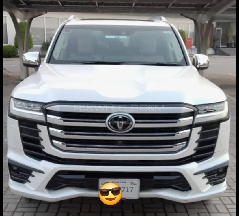 Toyota Land Cruiser 2021 for Sale in Multan Image-1