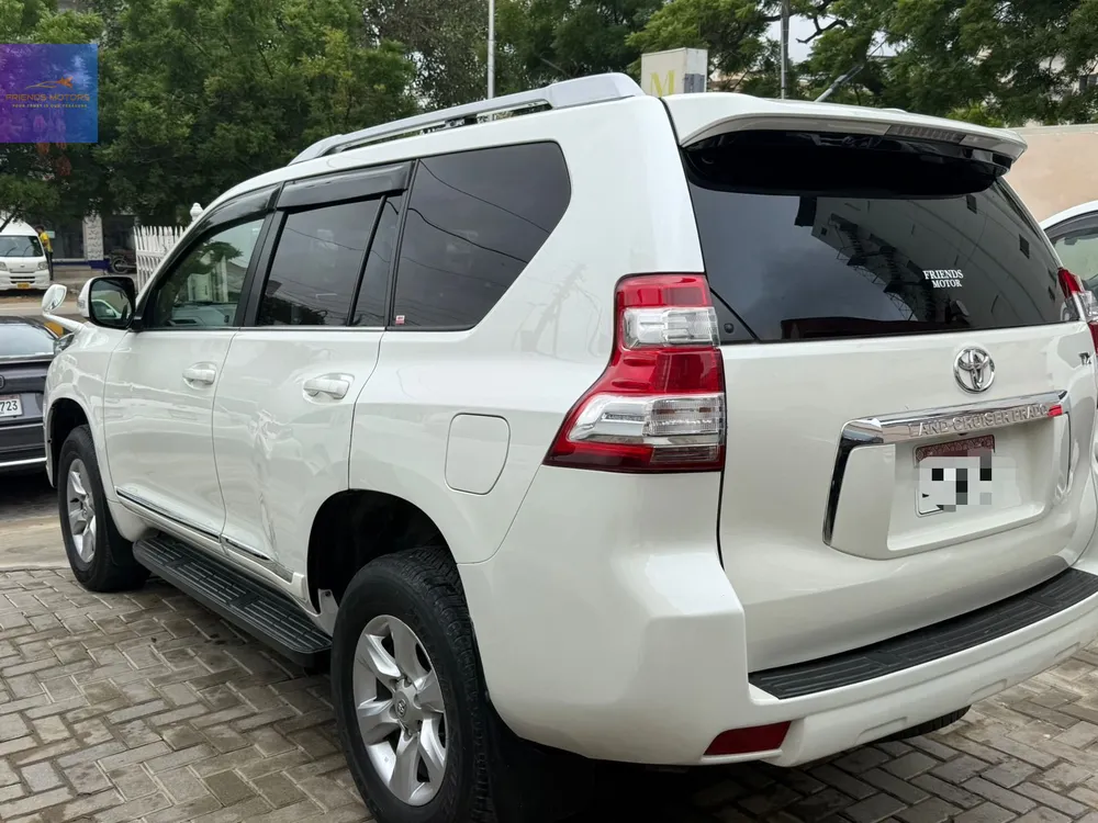 Toyota Prado 2012 for Sale in Karachi Toyota Prado 2012 for Sale in Karachi Image-3