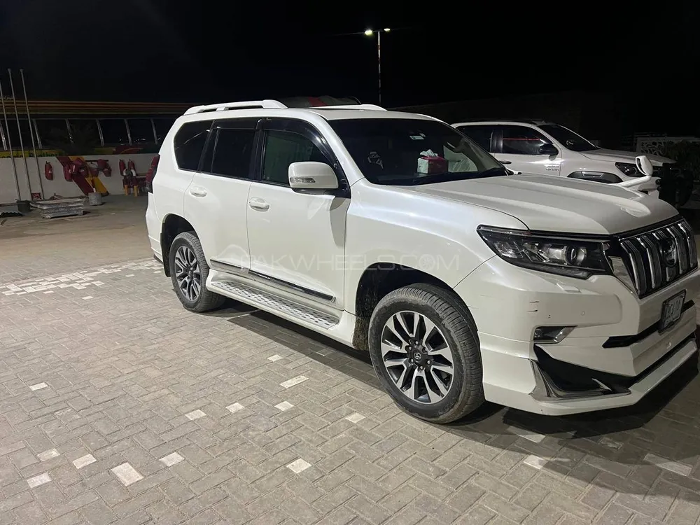 Toyota Prado 2018 for Sale in Faisalabad Image-1