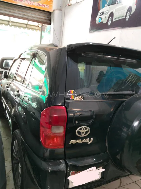 Toyota Rav4 2003 for Sale in Karachi Image-1