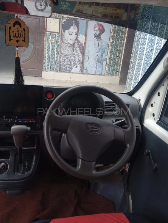 Daihatsu Hijet 2011 for Sale in Lahore Image-1