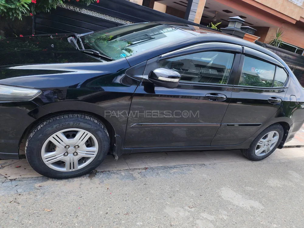 Honda City 2018 for Sale in Lahore Image-1
