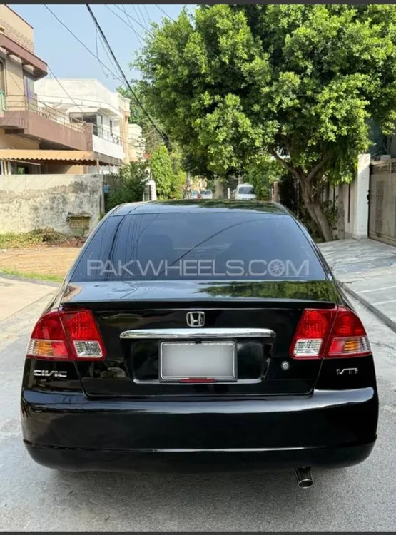 Honda Civic 2004 for Sale in Lahore Image-1