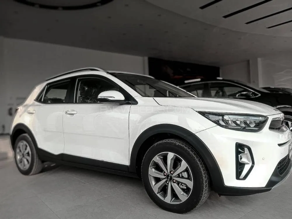 KIA Stonic 2025 for Sale in Karachi Image-1