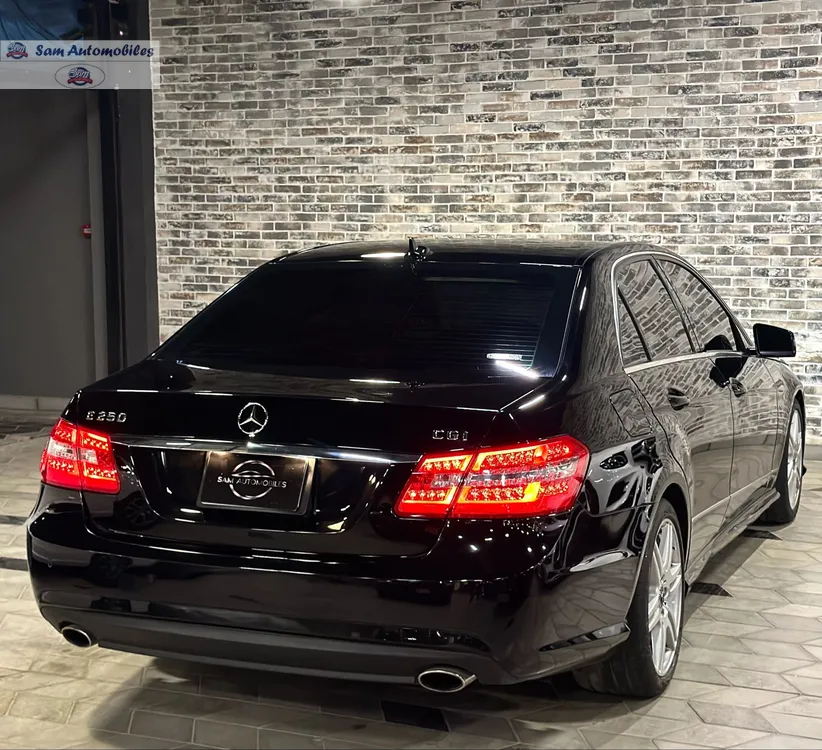 Mercedes Benz E Class 2011 for Sale in Karachi Mercedes Benz E Class 2011 for Sale in Karachi Image-13