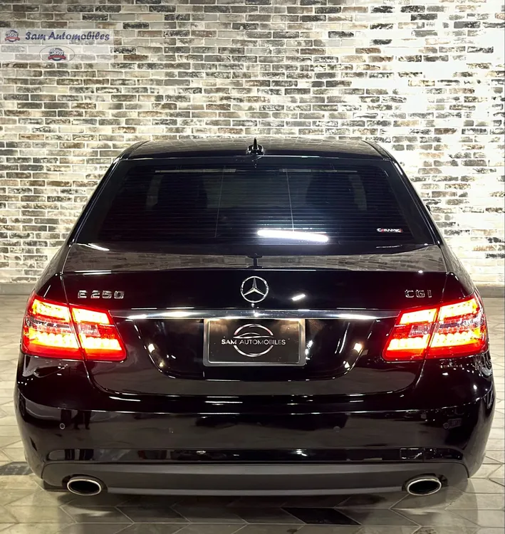 Mercedes Benz E Class 2011 for Sale in Karachi Mercedes Benz E Class 2011 for Sale in Karachi Image-14